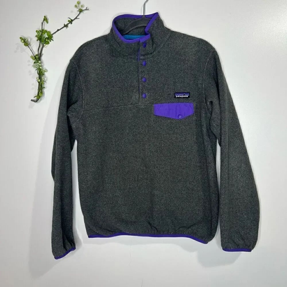 Patagonia Synchilla Gray Purple Pullover Fleece Jacket Sweater Size Small